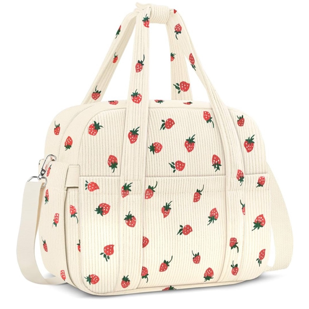 🍓BRAND NEW Strawberry Insulated Lunch Bag